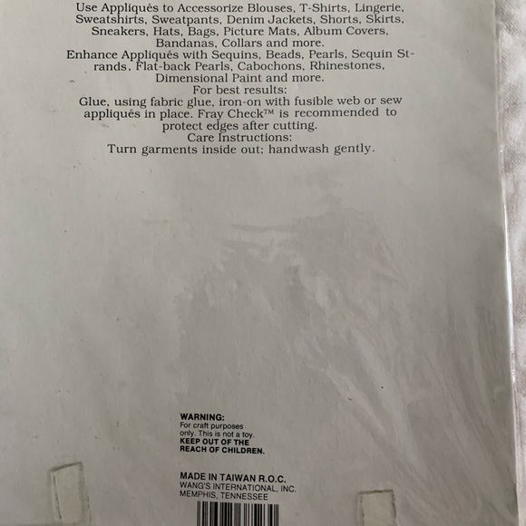 LACE APPLIQUÉ’S-PACKAGE OF TWO 2” X 4” SCALLOPED TRIANGLES - Picture 2 of 2